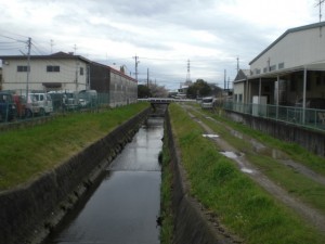 4-23_花塚川・小牧市東田中地内